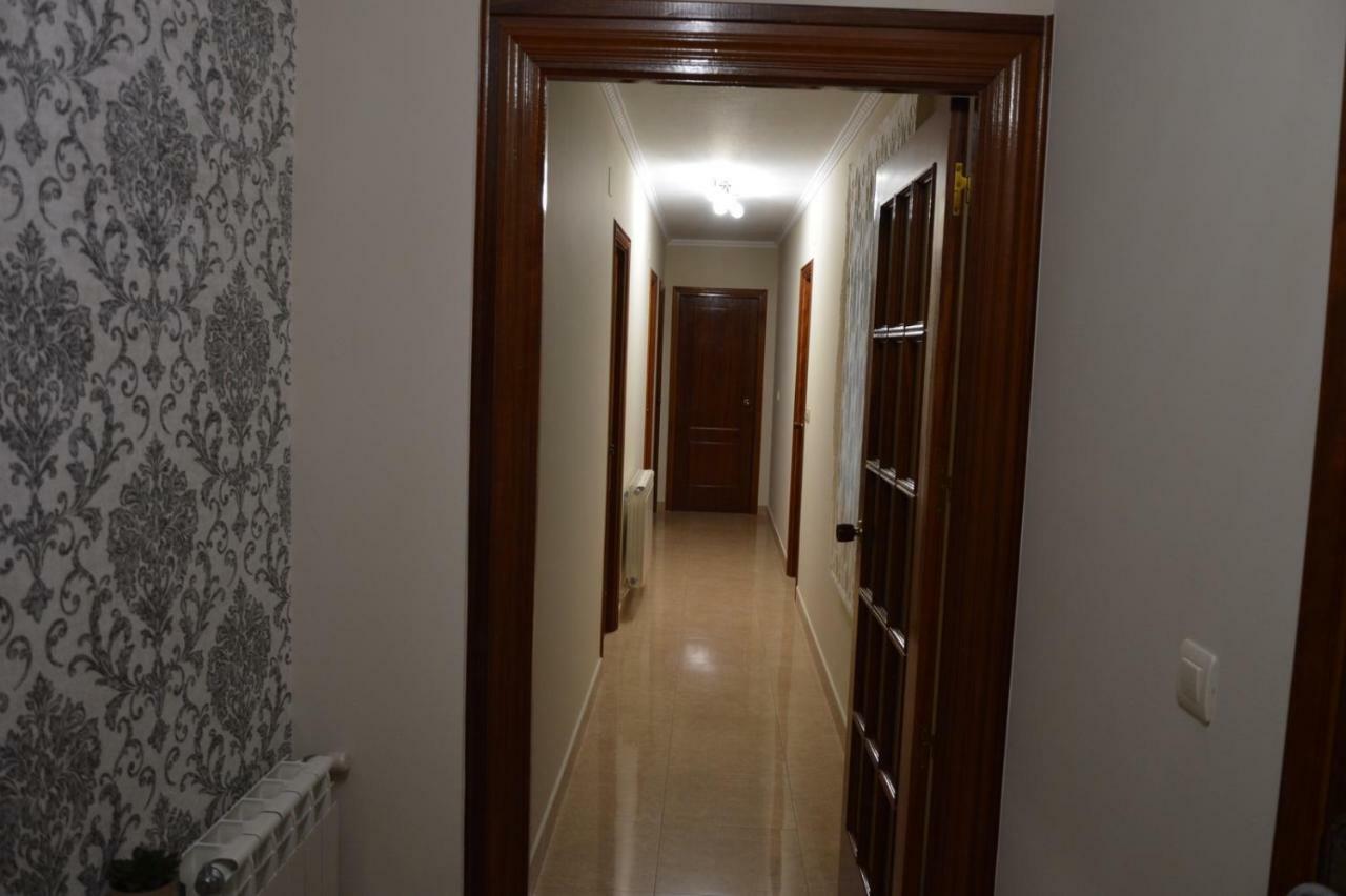 شقة Piso Da Empegada Arzúa المظهر الخارجي الصورة